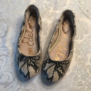 Sam Edelman Snakeskin Flats size 6.5